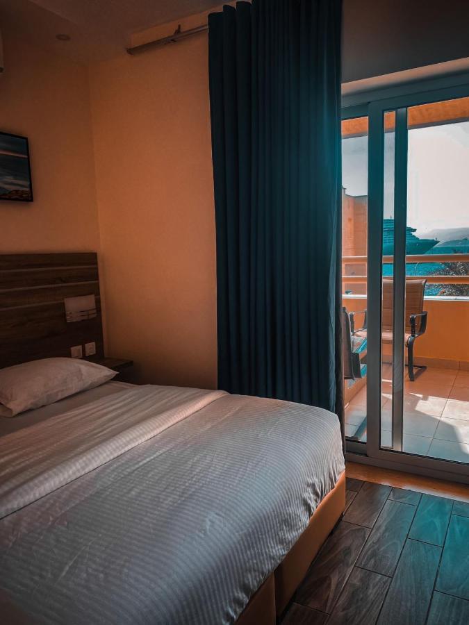 La Riva Hotel アカバ エクステリア 写真