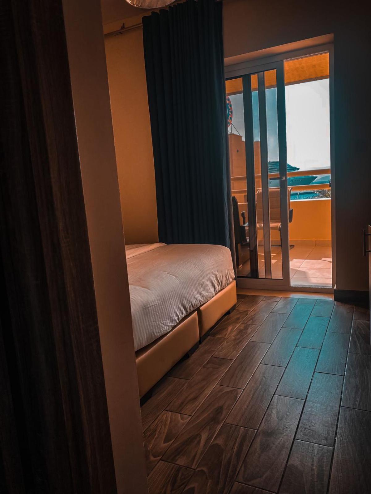 La Riva Hotel アカバ エクステリア 写真
